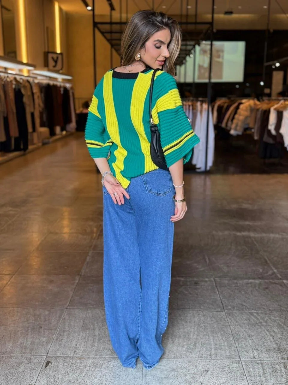Calça Jeans Wide Leg Bordado Brasil