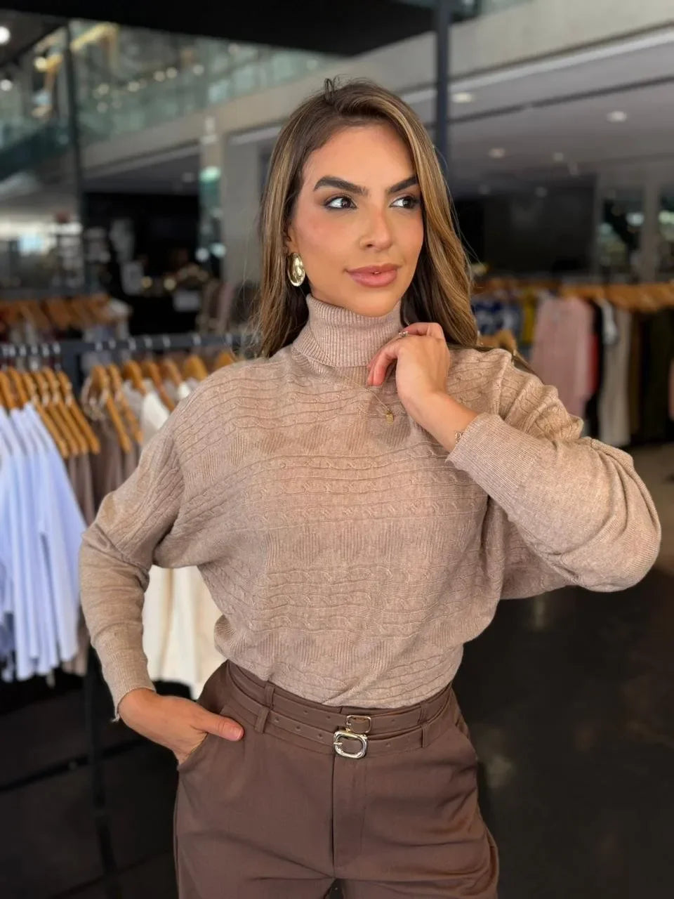 Blusa Tricô Gola Boba